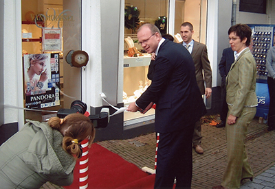 van-moorsel-tijdlijn-overname